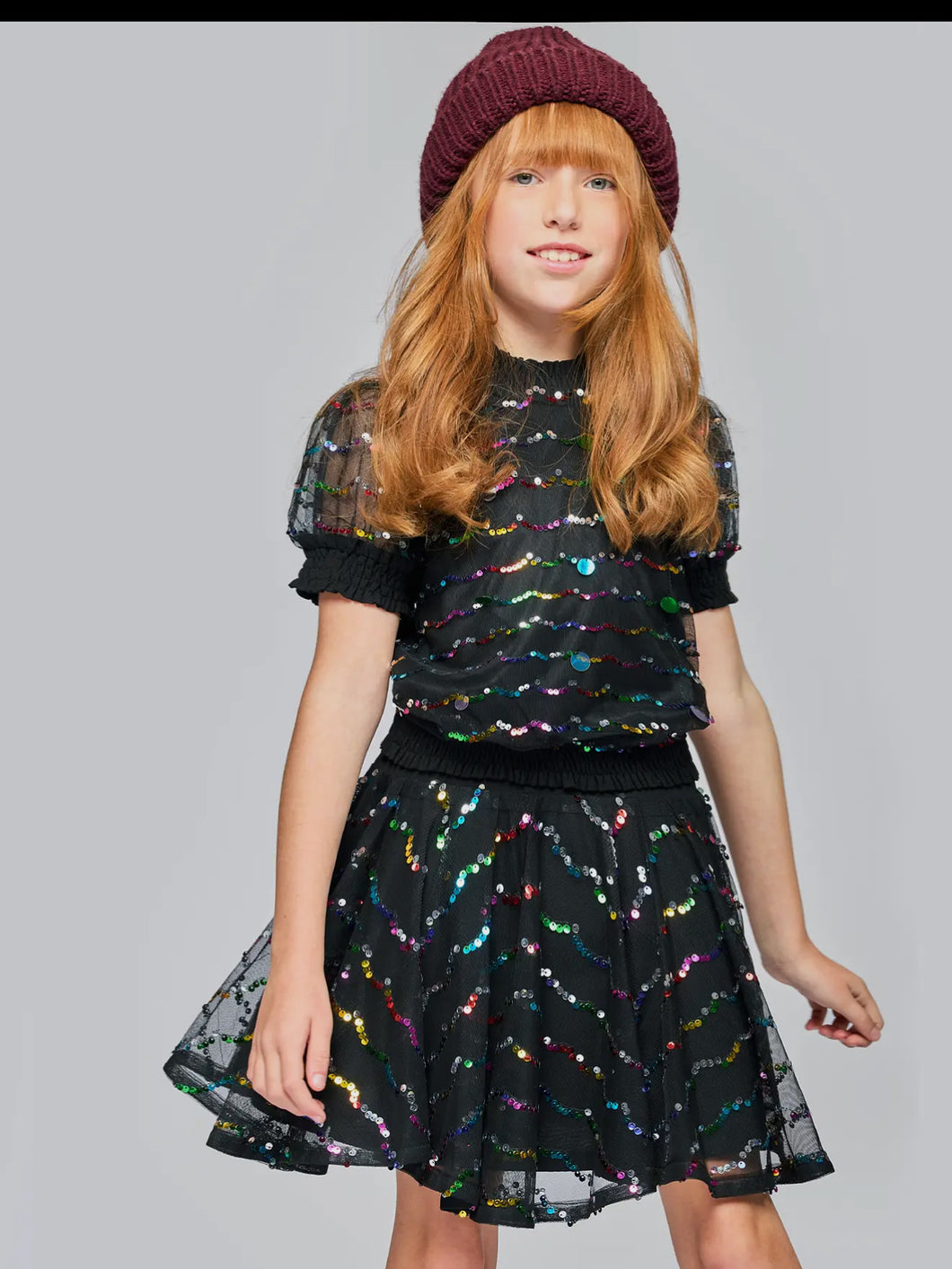 Black multicolor sequence set